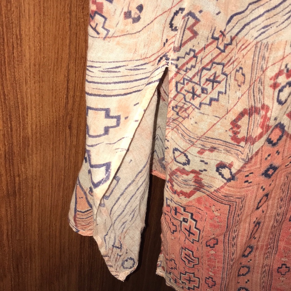 Patterned shawl - Picture 3 of 5
